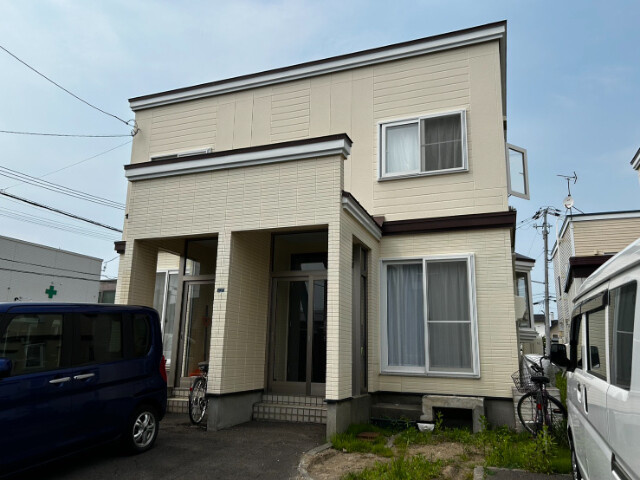 札幌市北区篠路三条６丁目のテラスハウス