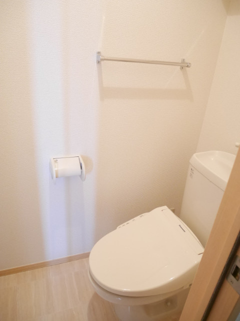 エヴァーグッドフラッツのトイレ