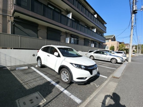 【駐車場】