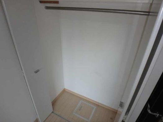 【収納】アヴァンツァーレ新宿ピアチェーレ 