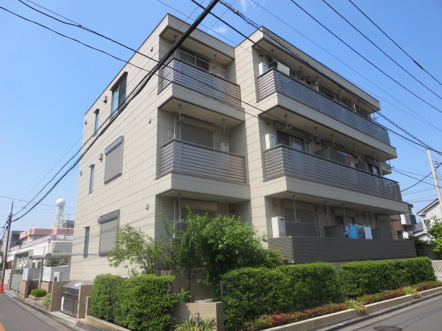 メゾン四季浦和の外観