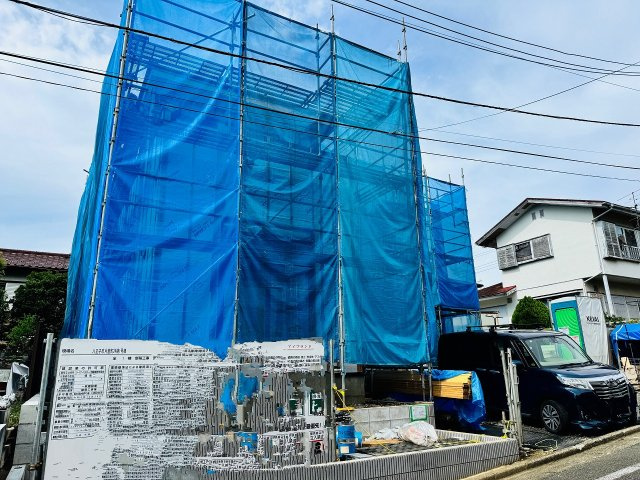 八王子市　片倉町　新築一戸建て　２４期の外観|～片倉駅徒歩10分の好立地　ZEH水準の省エネ性能認定住宅　並列3台駐車可能～