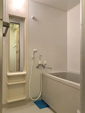 クレール八広の浴室