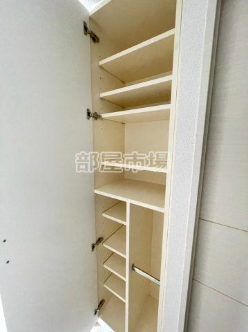 レアシス秋葉原のその他|シューズボックス
