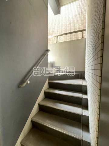 レアシス秋葉原のその他|共用階段
