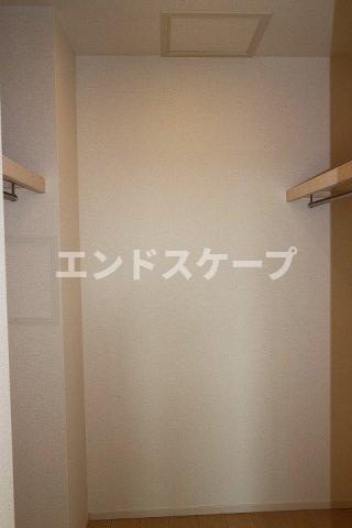 フィオーレ　プリート　Ⅲの収納|高崎、前橋のお部屋探しはエンドスケープまで！お客様の理想お聞かせ下さい♪