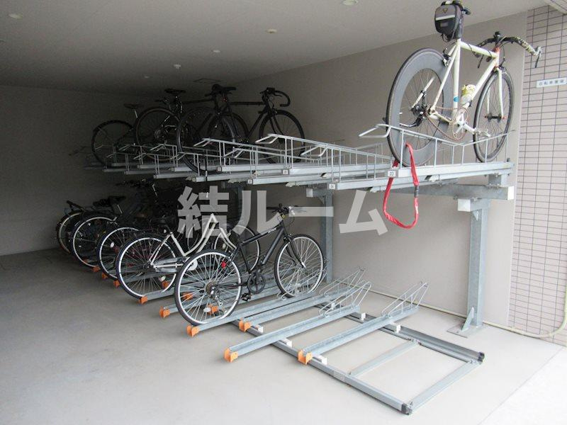 板橋区徳丸３丁目の賃貸マンションの駐車場