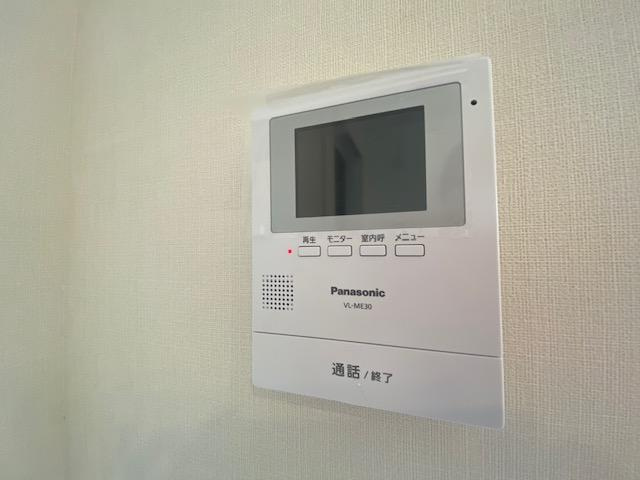 アンナビアの内装|カメラ付インターホン