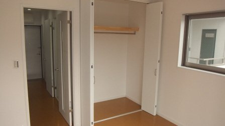 LEO参拾五番館の居間・リビング
