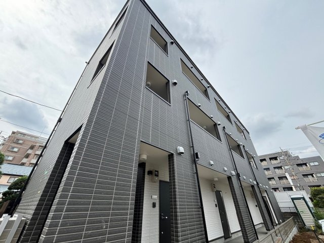 GRANDUO上福岡の外観