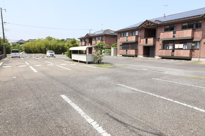 ローズガーデン・レジス　ＡＢＣＤの駐車場|駐車場