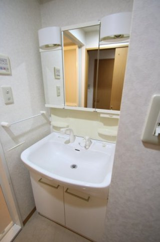 川崎市高津区久本３丁目の賃貸マンションのトイレ|他室参考写真