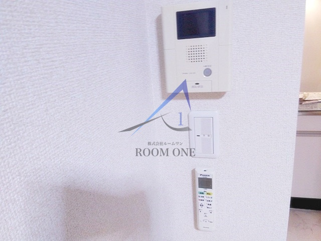 サクラハイツのセキュリティ|モニター付きインターホンです。