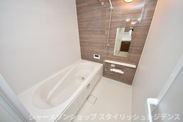 北九州市小倉北区霧ケ丘１丁目の一戸建ての浴室