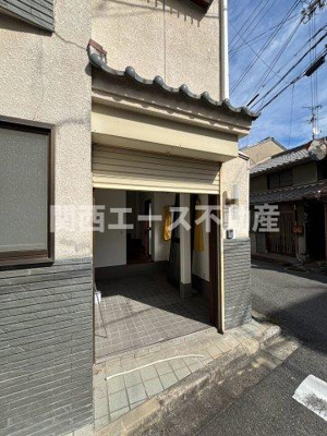 【玄関】 | 大蓮北１丁目貸家