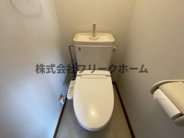 武蔵野市西久保３丁目のアパートのトイレ