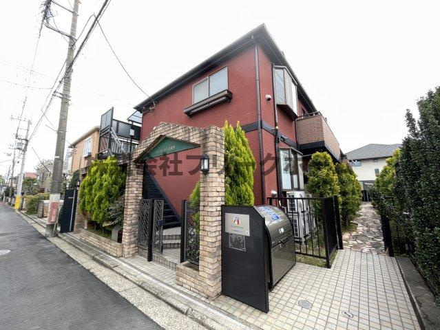 武蔵野市西久保３丁目のアパートの外観