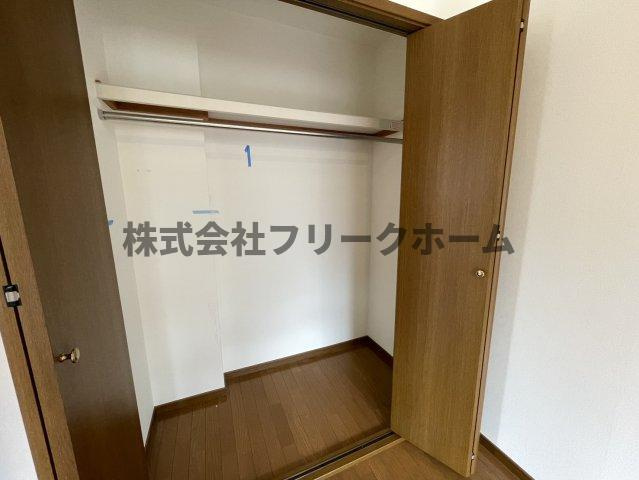 武蔵野市西久保３丁目のアパートの収納