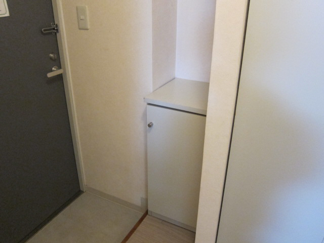 南大通４マンションの収納