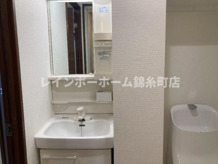 ラ・ルーチェ新小岩の独立洗面台