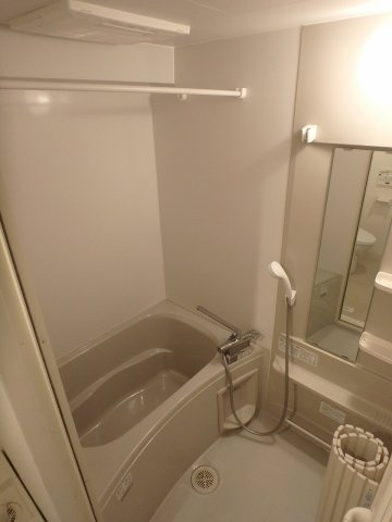 【浴室】 | SIDE One | ※同物件・同タイプの写真です。