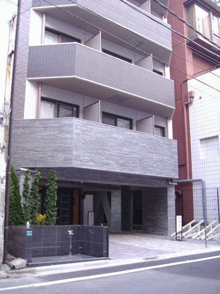 フェニックス池袋の外観
