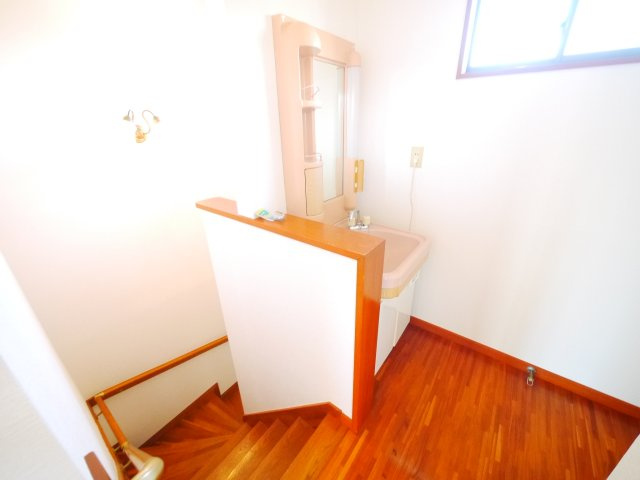 茂原市緑ヶ丘5　中古戸建の内装|内外装リフォーム済み令和6年12月５SLDK都市ガス上下水 緑ヶ丘リゾーン分譲地内 スーパー徒歩9分