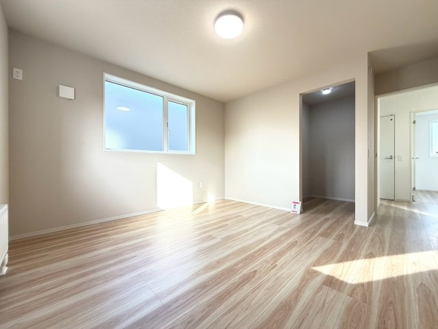 【新築戸建】札幌市白石区北郷2条12丁目3棟の洋室