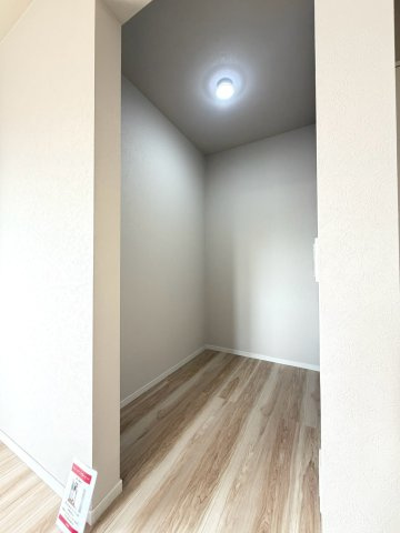 【新築戸建】札幌市白石区北郷2条12丁目3棟の収納