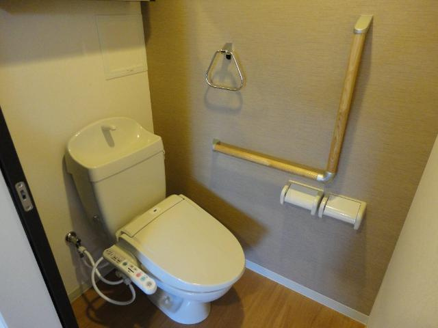 グローリオのトイレ|シャワー付きトイレ