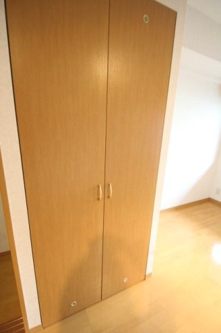 川崎市高津区久本３丁目の賃貸マンションの収納|他室参考写真