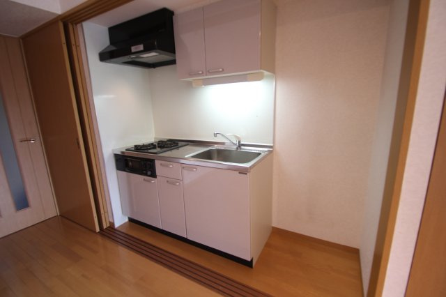 川崎市高津区久本３丁目の賃貸マンションのキッチン|他室参考写真