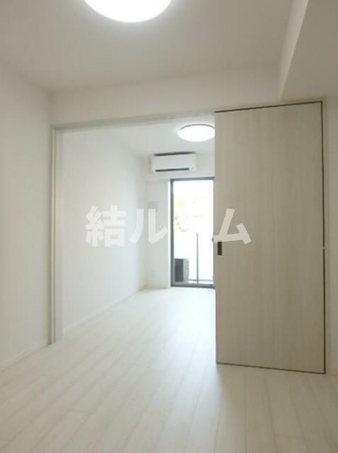 練馬区氷川台３丁目の賃貸マンションの居間・リビング