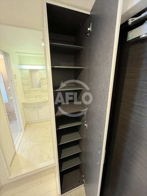 オブリオポルタ上町台の収納|オブリオポルタ上町台　シューズボックス