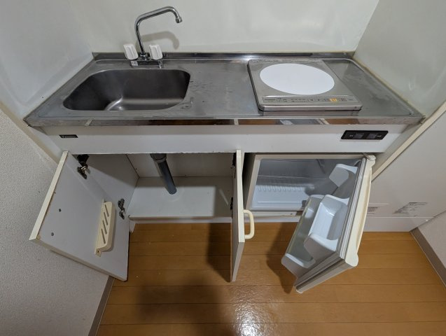 レフィナード西台のキッチン