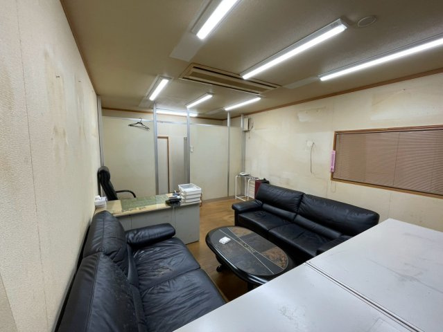 西尾市伊藤町貸店舗のロビー