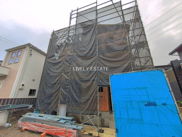 越谷市大字平方 新築分譲住宅の外観