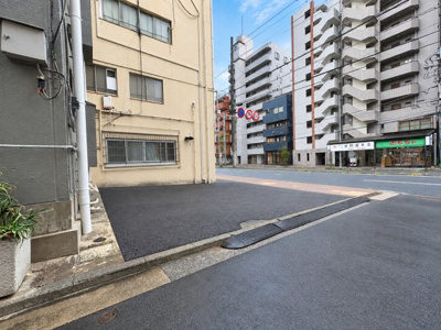 【外観】 | ◆中区日ノ出町2丁目　建築条件なし売地◆ | ◆前面道路も幅員があり車の運転も安心！少し入ると、周囲は閑静な住宅地。近くに公園もあり、お子様にも安心です。