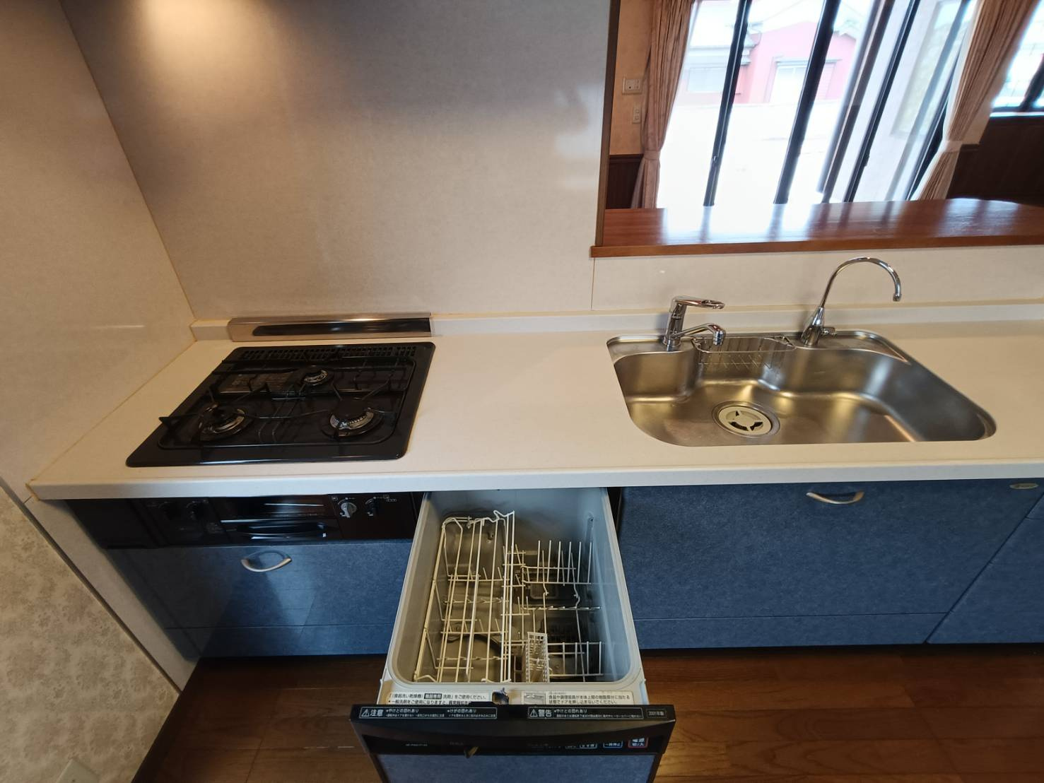 北葛飾郡松伏町　松伏　中古戸建のキッチン|お料理しやすいキッチンです