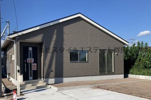 クレイドルガーデン前橋市青柳町第27　7号棟（平屋）の完成予想図|青柳町に3棟の新築住宅を建築中です。こちらの写真は施工例になりますので参考としてご覧ください。お客様のご都合に合わせて同仕様の物件もご見学頂けます♪
お気軽にお問合せ下さい。