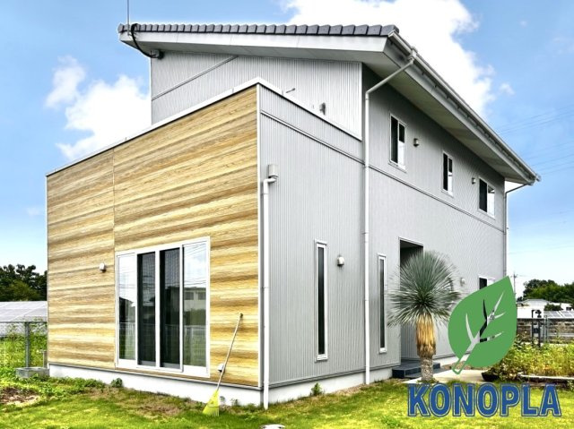【中古戸建】伊勢崎市波志江町の外観|■外観｜閑静な住宅街で始める新しい暮らし♪開放的な毎日をあなたへ(^^♪