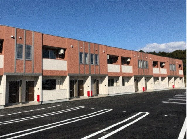 パドレ・レージェ【キャッシュバック対象物件】の駐車場|車をお持ちの方に嬉しい駐車場付きの物件です