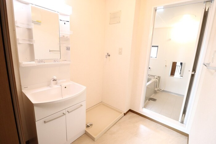 ローズガーデン・レジス　ＡＢＣＤの独立洗面台|洗髪洗面化粧台