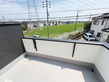 仲介手数料無料【リナージュ愛西市須依町01期　新築戸建】のバルコニー