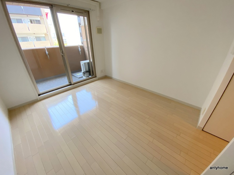 プレサンス上町台東平　仲介手数料無料の寝室