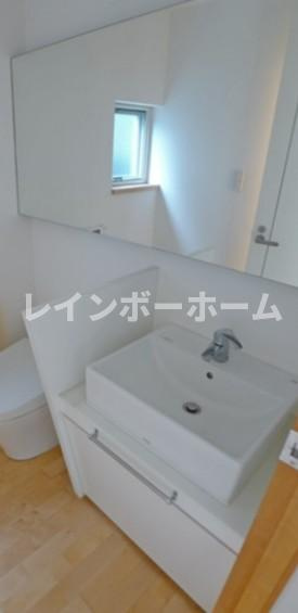 ピアモントの独立洗面台|※別部屋参照写真となります。
