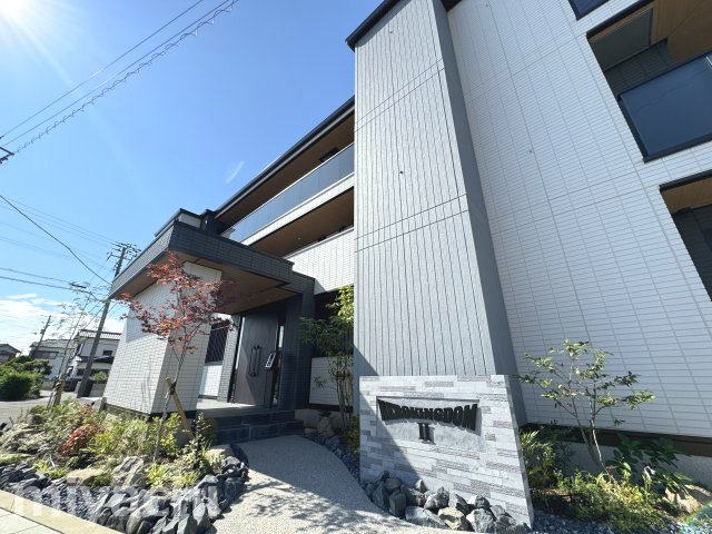 HEROKINGDOM　Ⅱのエントランス