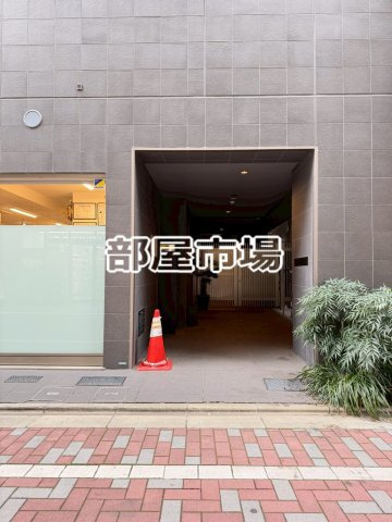 ウィステリア日本橋馬喰町のエントランス
