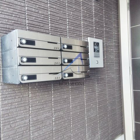 サンハイム横浜のその他共用部分|集合ポストです。