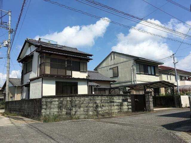「即入居可能」香南市野市町西野　中古一戸建ての外観|敷地内にプレハブの離れがあります☆